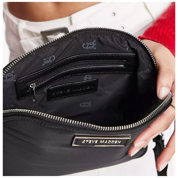 Steve Madden Bfarren cross body bag in black nylon with Detachable pouch - Picture 6 of 8